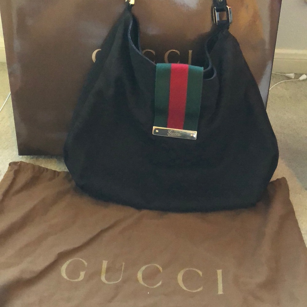 Authentic preloved Gucci handbag